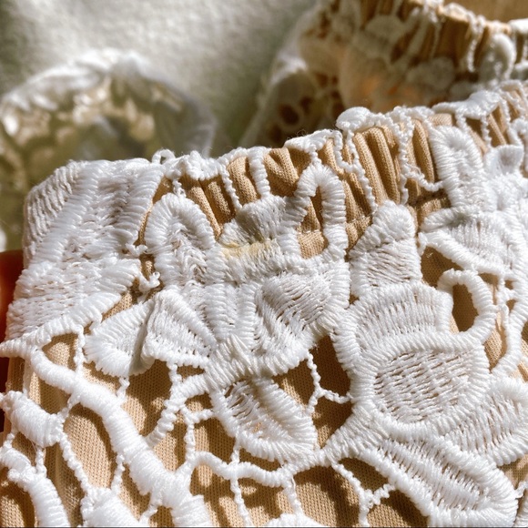 🐚 WHITE TAN CROCHET SKIRT! - Picture 11 of 11